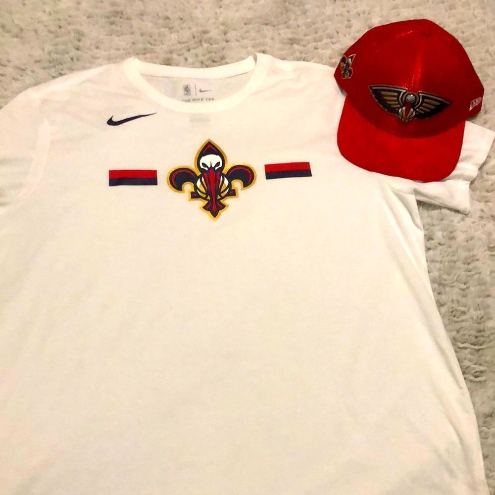 New Orleans Pelicans T-shirt and Hat set